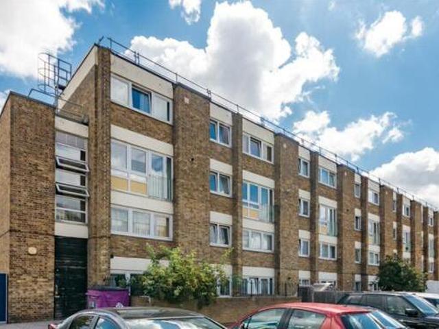 House for rent in Lyons, Greater London