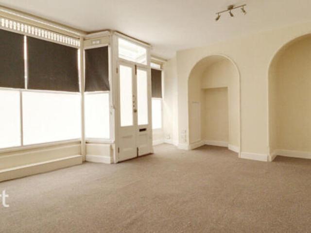 Property for rent in Heigham Grove, East Bank