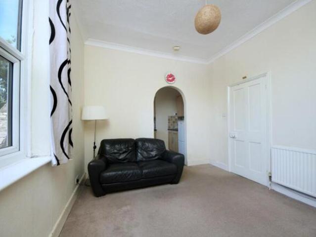 Maisonette for rent