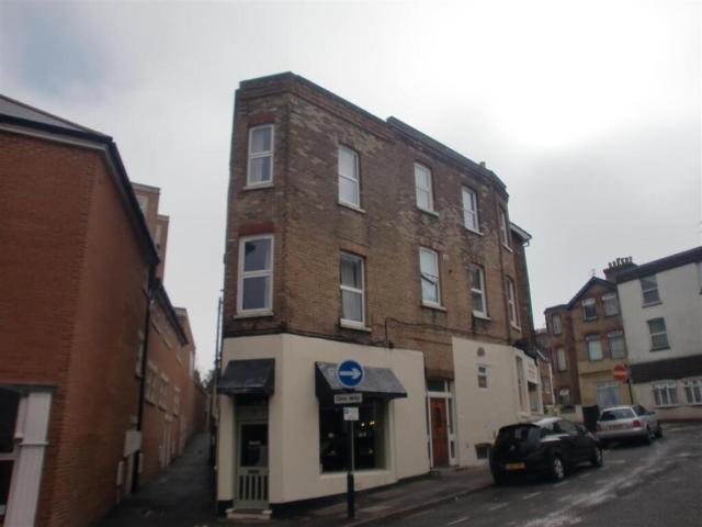 Duplex for rent in Bournemouth
