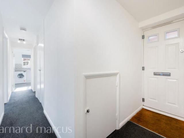 Maisonette for rent in Worcester Park, Greater London