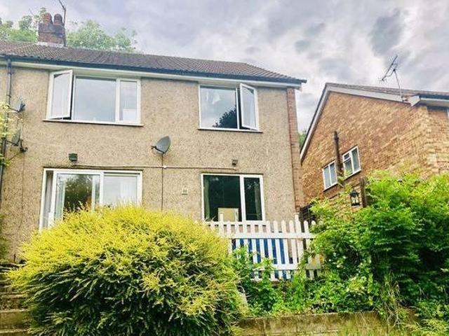 House for rent in Surrey, England