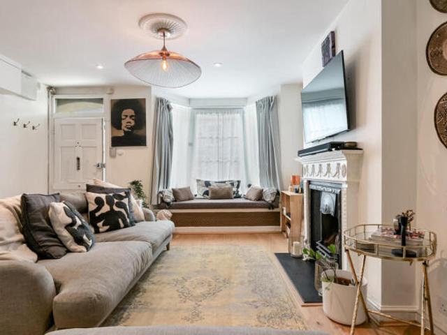Maisonette for rent