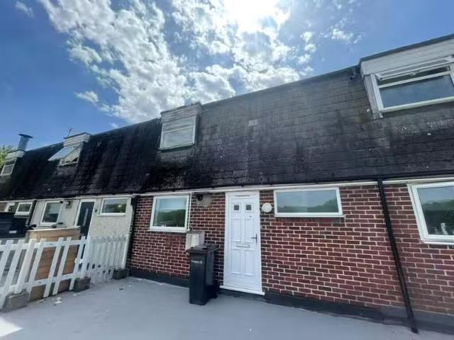 House for rent in Alton Barnes, Essex