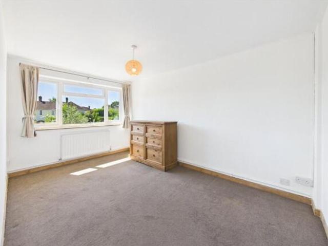 Maisonette for rent in Teddington, Greater London