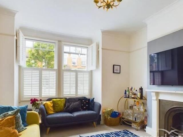 House for rent in Lyons, Greater London