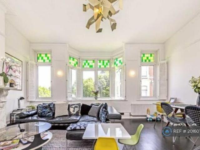 House for rent in Twickenham, Greater London