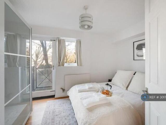 Maisonette for rent in Cat Hill