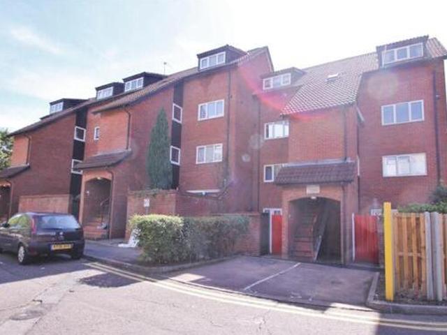 House for rent in Uxbridge, Greater London