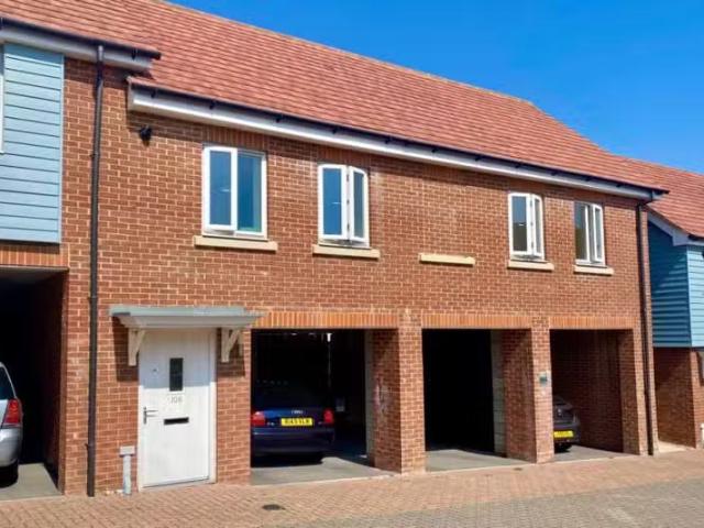 House for rent in Upperton, Eastbourne