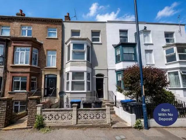 House for rent in West Cliff, Acol