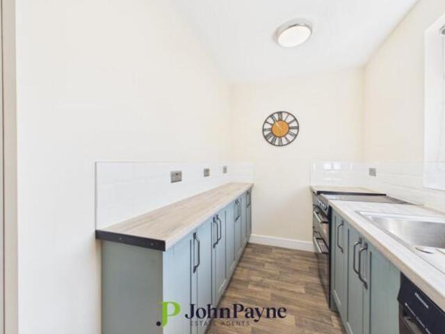 Maisonette for rent in Tile Hill, West Midlands