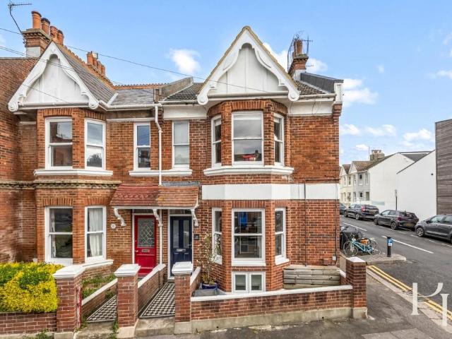 Flat for sale in Aldrington