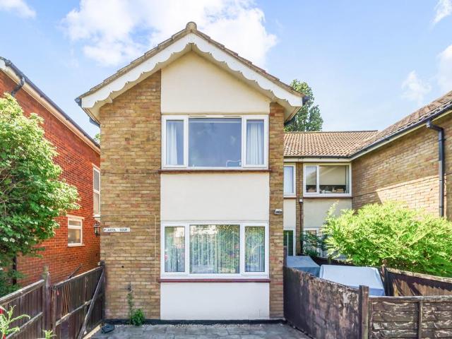 Flat for sale in London Borough of Merton, Greater London