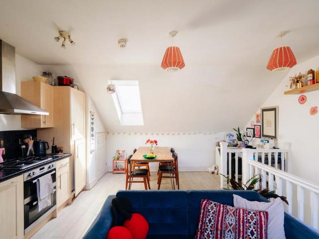 Flat for sale in Feckenham, City Of Bristol