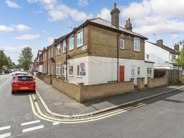Flat for sale in Hackbridge, Isle Of Man