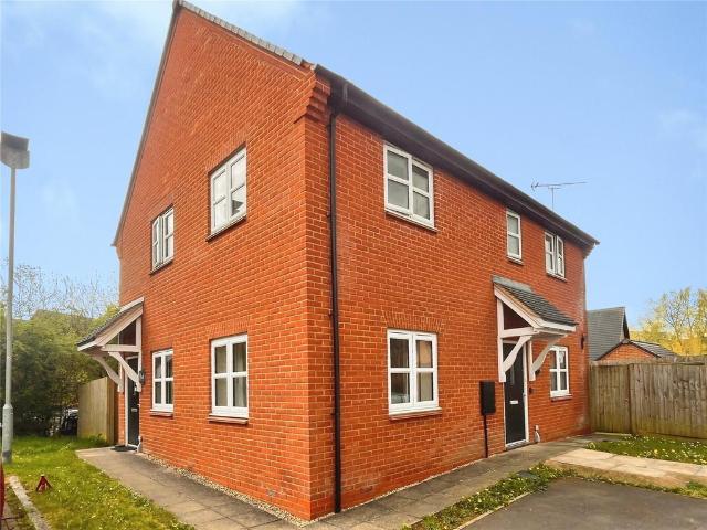 Flat for sale in Winslow, Buckinghamshire