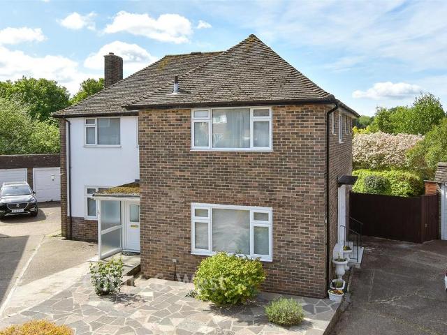 Flat for sale in Red Hill, Surrey