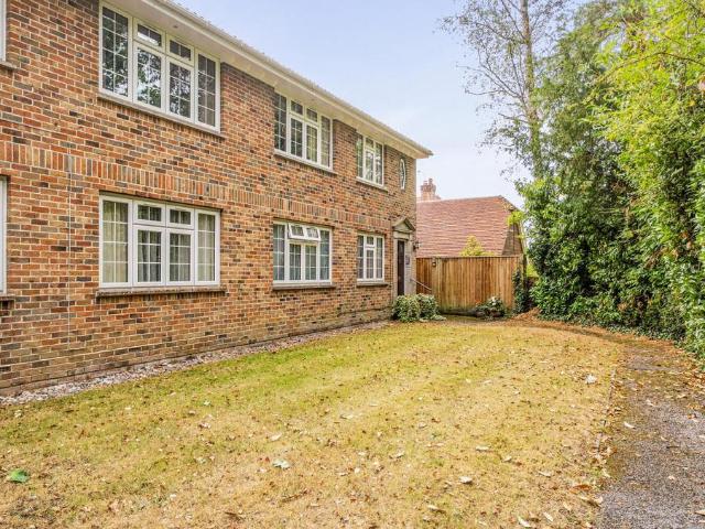 Flat for sale in Helford, Hampshire