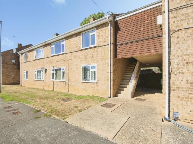 Flat for sale in Yaxley, Huntingdon