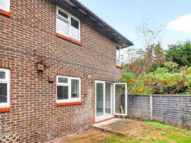 Flat for sale in Winkfield, Bracknell Forest
