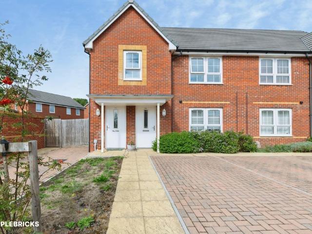 Flat for sale in St Johns, Wimborne