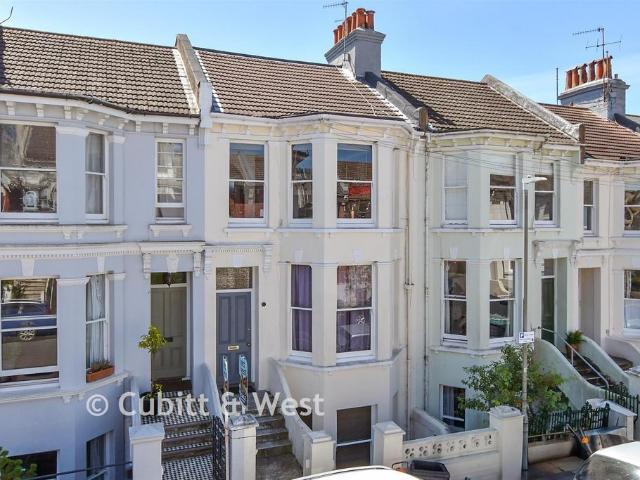 Flat for sale in Round Hill, Brighton & Hove