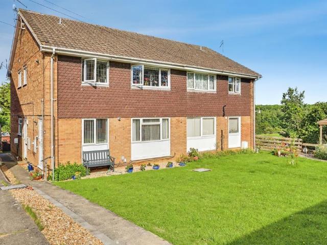 Flat for sale in Brackmills, Hardingstone
