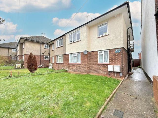 Flat for sale in Dunstable, Isle Of Man