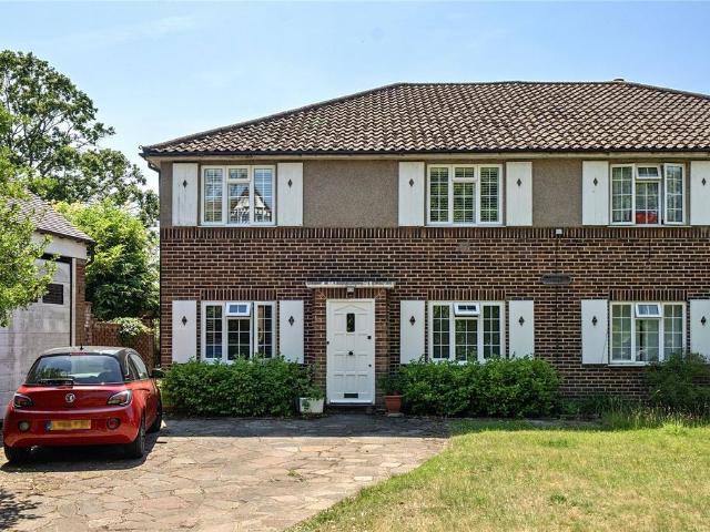 Flat for sale in Shortlands, Greater London