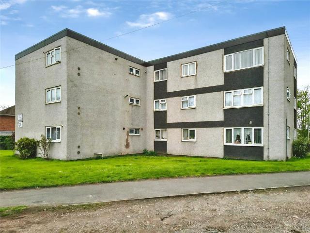Flat for sale in Wood End, Wednesfield