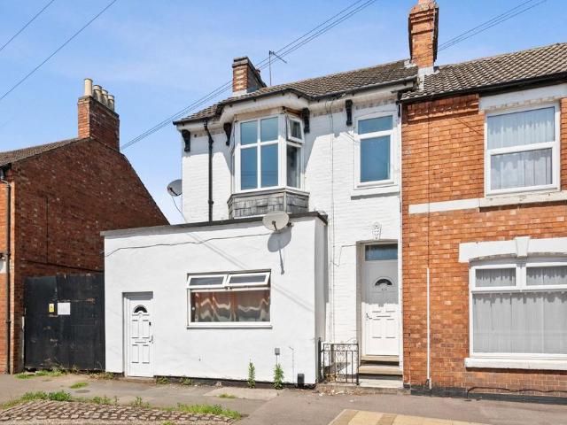 Flat for sale in Kettering