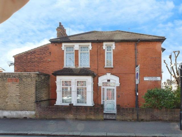 Flat for sale in Little Ilford, Isle Of Man