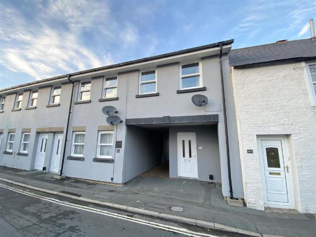 Flat for sale in Nodehill, Shide