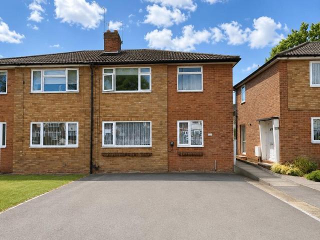 Flat for sale in Solihull Lodge, West Midlands