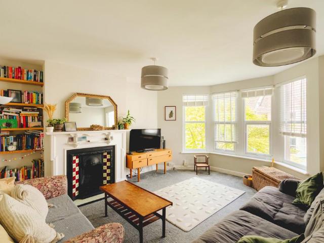 Flat for sale in Upper Knowle, Feckenham