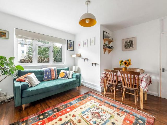 Flat for sale in London Borough of Lewisham, Greater London