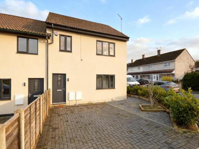 Flat for sale in Feckenham, City Of Bristol