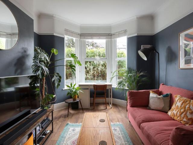 Flat for sale in Leytonstone, Greater London