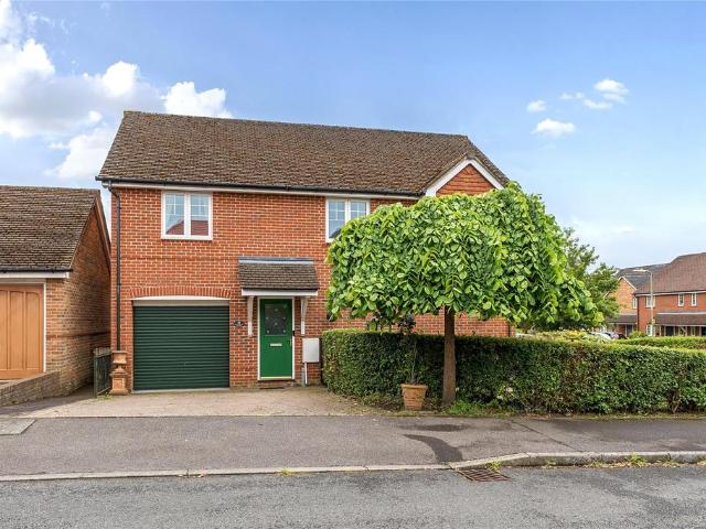 Flat for sale in Bolton Low Houses, Hampshire