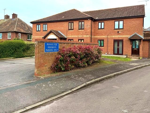 Flat for sale in Vastern, Wiltshire