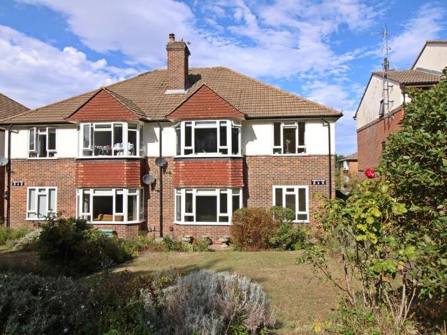 Flat for sale in London Borough of Bromley, Greater London