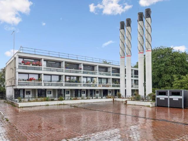 Flat for sale in Kentish Town, Greater London