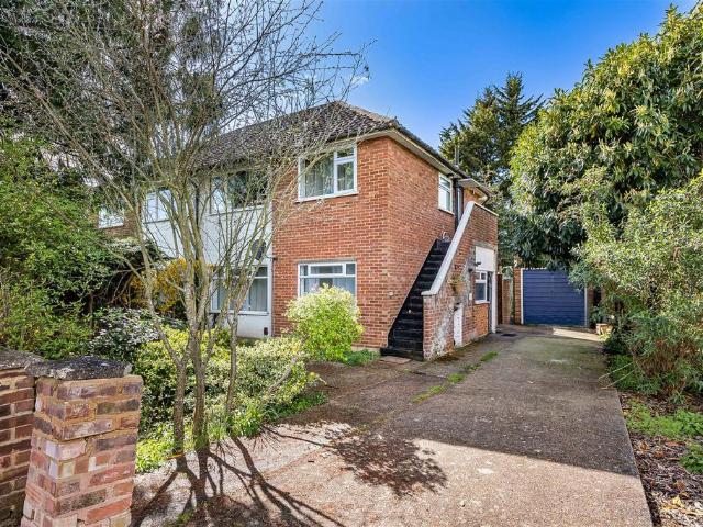 Flat for sale in St Marks, Maidenhead