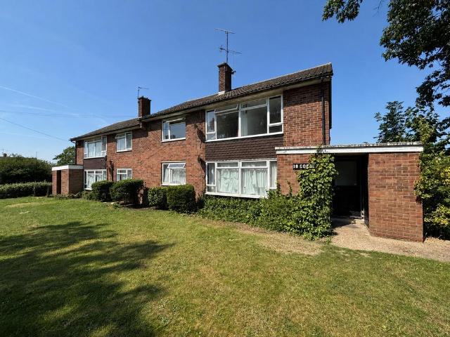 Flat for sale in Fordham Heath, Essex