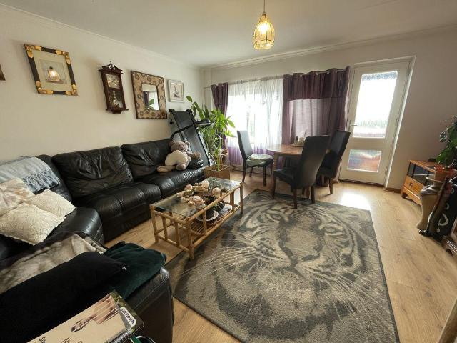 Flat for sale in Byker, Tyne And Wear