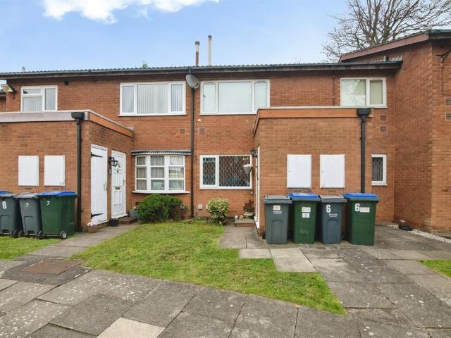 Flat for sale in West Midlands