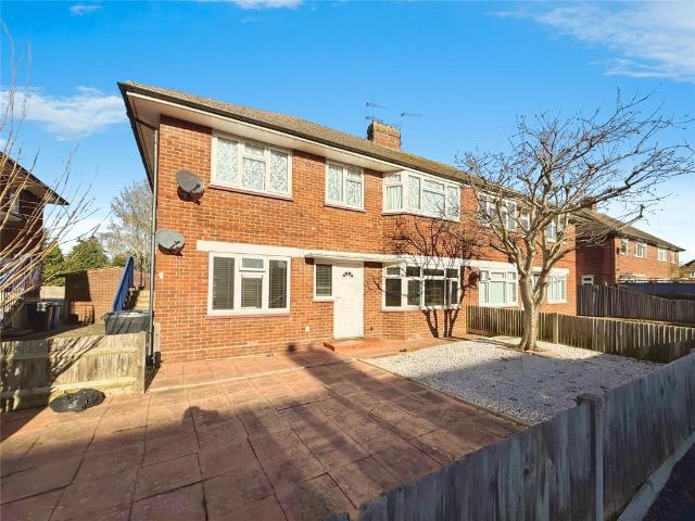 Flat for sale in Clewer Village, Windsor