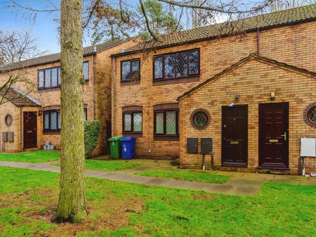 Flat for sale in Heath Hayes and Wimblebury, Chadsmoor