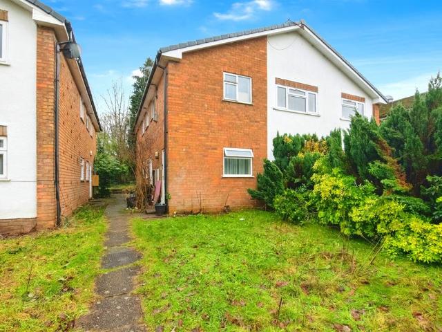 Flat for sale in Isle Of Man